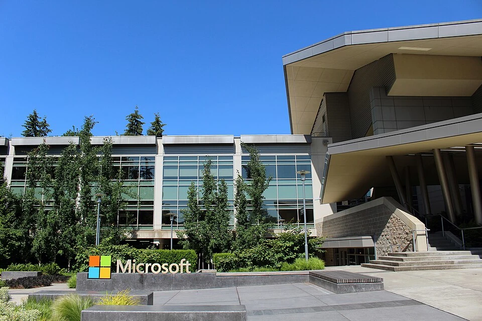 Windows-Logo und Benutzeroberfl&auml;che